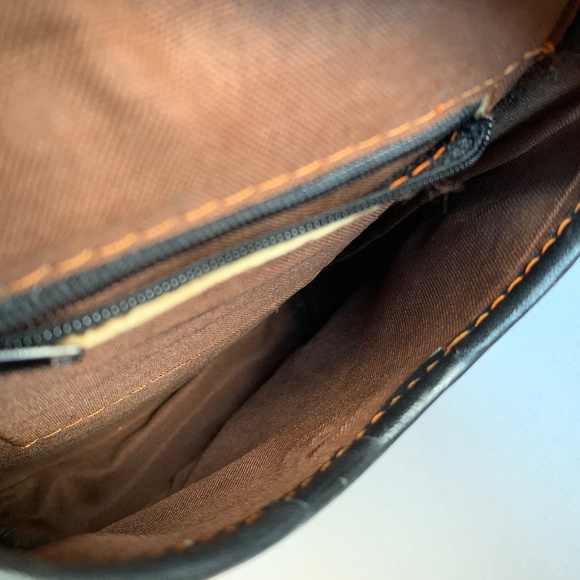 Vintage Unbranded Hardshell Leather Mini Backpack in Black - Picture 6 of 9